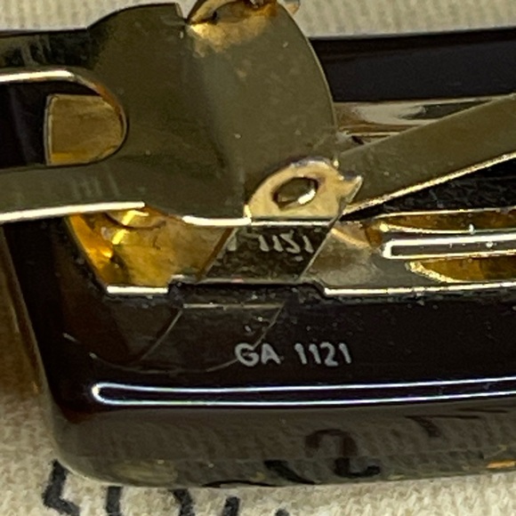 Louis Vuitton Inclusion Gold Tone Hair Clip - Picture 9 of 9